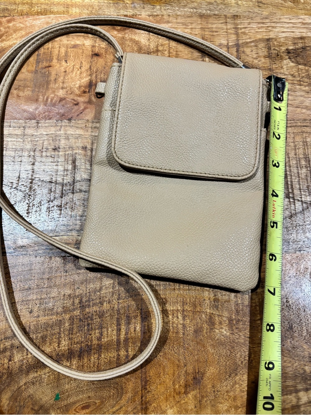 Leather Crossbody Phone Bag in Beige